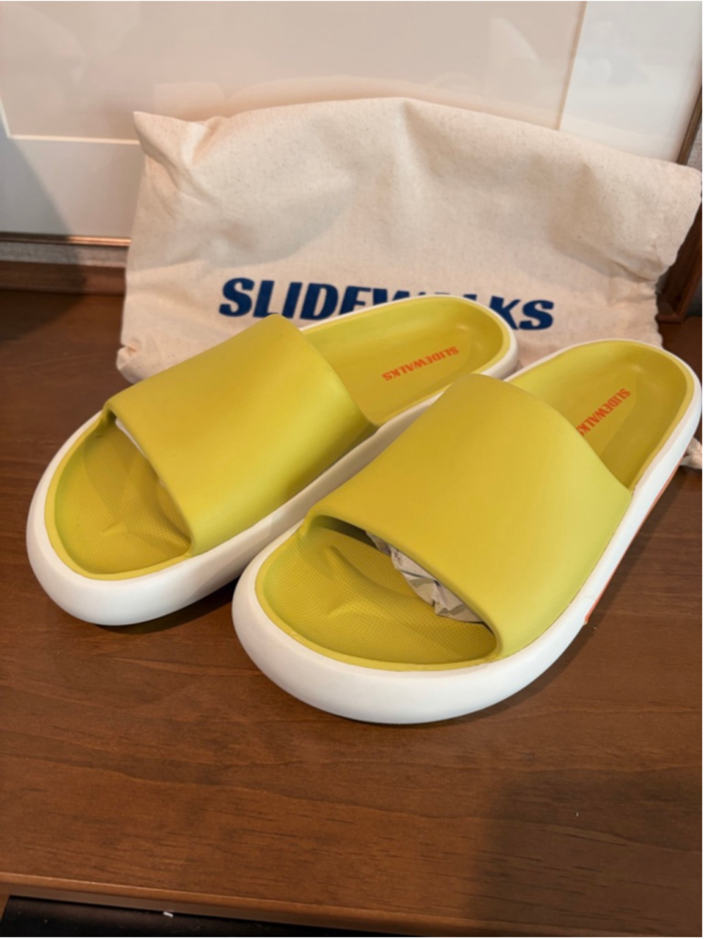 Slidewalks Yellow Cloud Slide Sandals Women's Size 11 New In Dust Bag